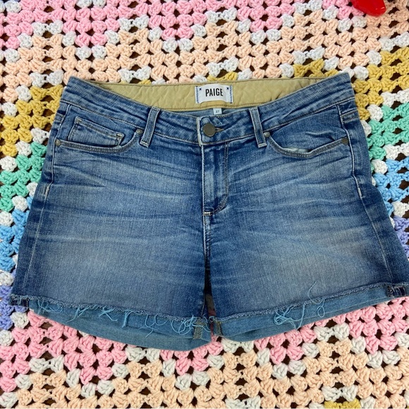 PAIGE Jimmy Jimmy Women's Faded Blue Jean Shorts 27 - Picture 1 of 11